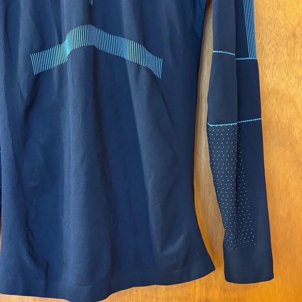 Craft Women’s Active Intensity Baselayer Crew - Picture 4 of 8